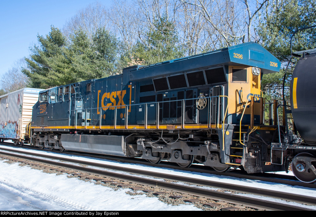 CSX 3296 is the mid-train DPU on Q436